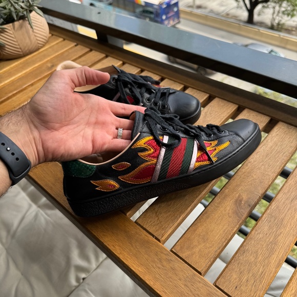 GUCCI  Calfskin Ayers Web Flames Embroidered Mens Ace Sneakers - Picture 1 of 6